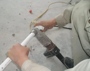 建华漏水维修电话